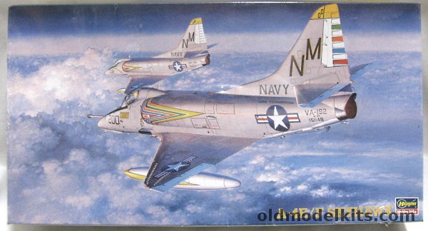 Hasegawa 1/48 Douglas A-4E/F - Skyhawk Golden Dragons VA-192, PT21 plastic model kit